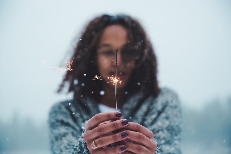 Hand person winter girl woman photography 162634 pxhere.com